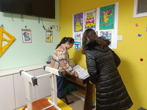 山中醫(yī)學子青春實踐 走進自閉癥教育康復事業(yè)——感統(tǒng)訓練的守望與溫度